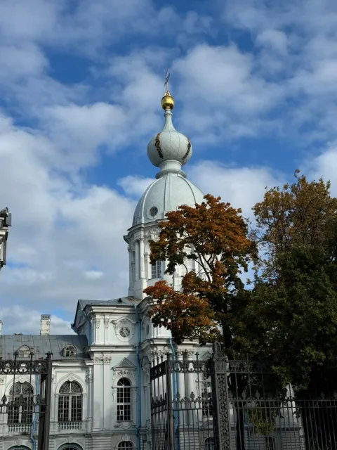 Афиша: Подъём на звонницу Смольного собора в Санкт-Петербурге 6 августа 2026