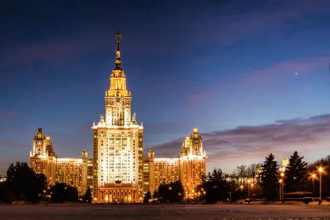Афиша: Вечерняя Москва: огни, легенды, истории в Москве 6 августа 2026