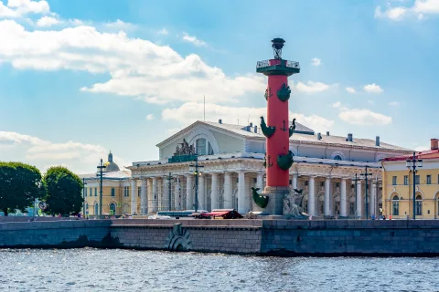 Афиша: Дневная прогулка по рекам и каналам Петербурга в Санкт-Петербурге 4 августа 2026