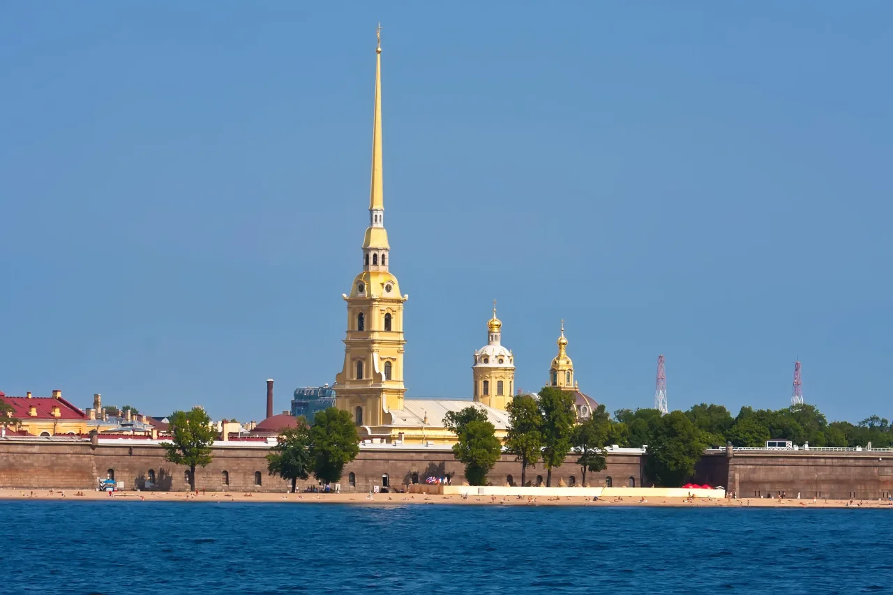 Афиша: Обзорная экскурсия по Северной столице с посещением Исаакиевского собора в Санкт-Петербурге 6 августа 2026