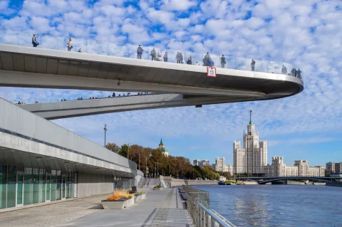 Афиша: По центру Москвы на теплоходе от причала Китай-город в Москве 4 августа 2026