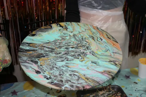 Афиша: Создание интерьерной картины в стиле FluidArt на холсте в Челябинске 30 августа 2026