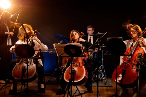 Афиша: Magic Cellos Band. Хиты мирового рока на виолончелях в Москве 25 сентября 2026