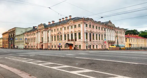 Афиша: Строгановский дворец: аудиотур по парадным интерьерам и билеты в музей в Санкт-Петербурге 25 сентября 2026
