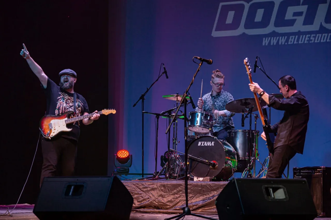 Афиша: Blues Doctors. Блюз-рок в Екатеринбурге 8 августа 2026