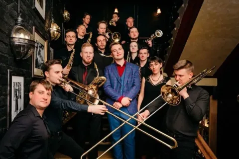 Афиша: CoolGroove BigBand в Москве 10 августа 2026