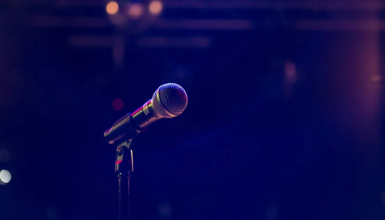 Афиша: StandUP в Санкт-Петербурге 7 августа 2026