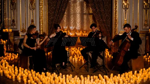Афиша: Магия свечей. От Вивальди до Jingle Bells в Санкт-Петербурге 25 декабря 2026