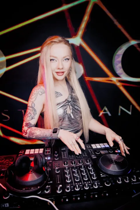 Афиша: DJ Lesya Mars в Анапе 18 сентября 2026