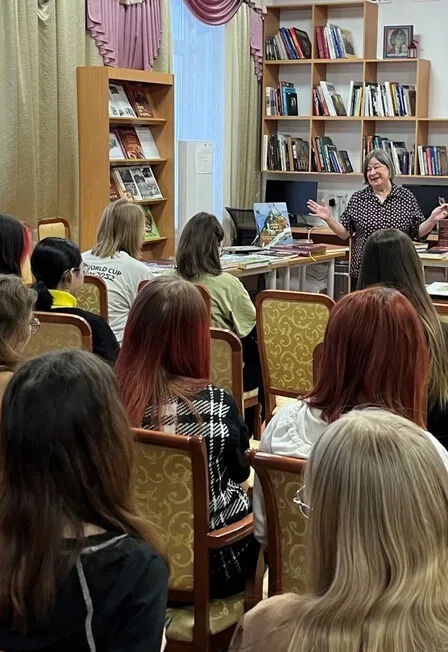 Афиша: Точка пересечения. Литературная встреча в Екатеринбурге 21 октября 2026