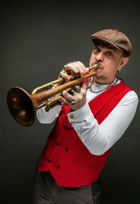 Афиша: Вова Чё Морале и Sweet Hot Jazz Band в Санкт-Петербурге 18 августа 2026