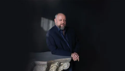 Афиша: Музыкальные вечера на Арбате.Александр Гиндин в Москве 21 октября 2026