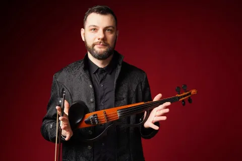 Афиша: Сергей Чернов. Рок и Скрипка. «Эхо легенд» в Москве 20 декабря 2026