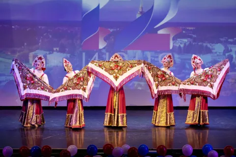 Афиша: «Танцуй, Россия!» Государственный ансамбль танца «Барыня» в Санкт-Петербурге 4 ноября 2026