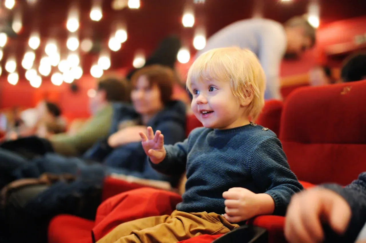 Афиша: Подарок тётушки Зимы в Омске 25 сентября 2026