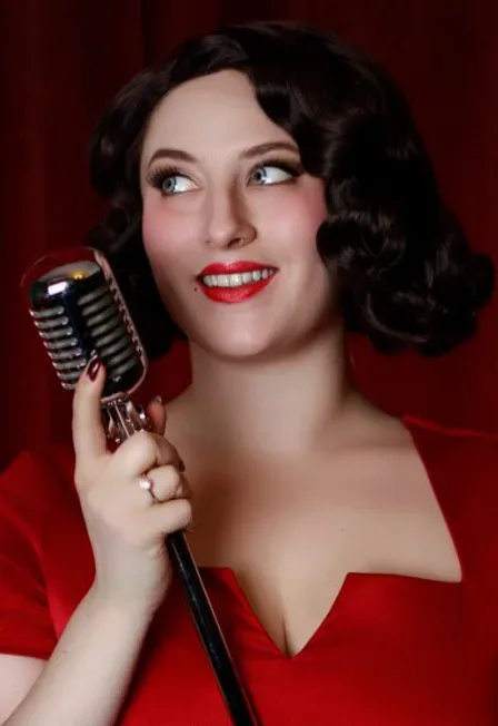 Афиша: Jokes and Burlesque - Шутки и Бурлеск - шоу с бурлеском и женским стендапом в Москве 18 ноября 2026
