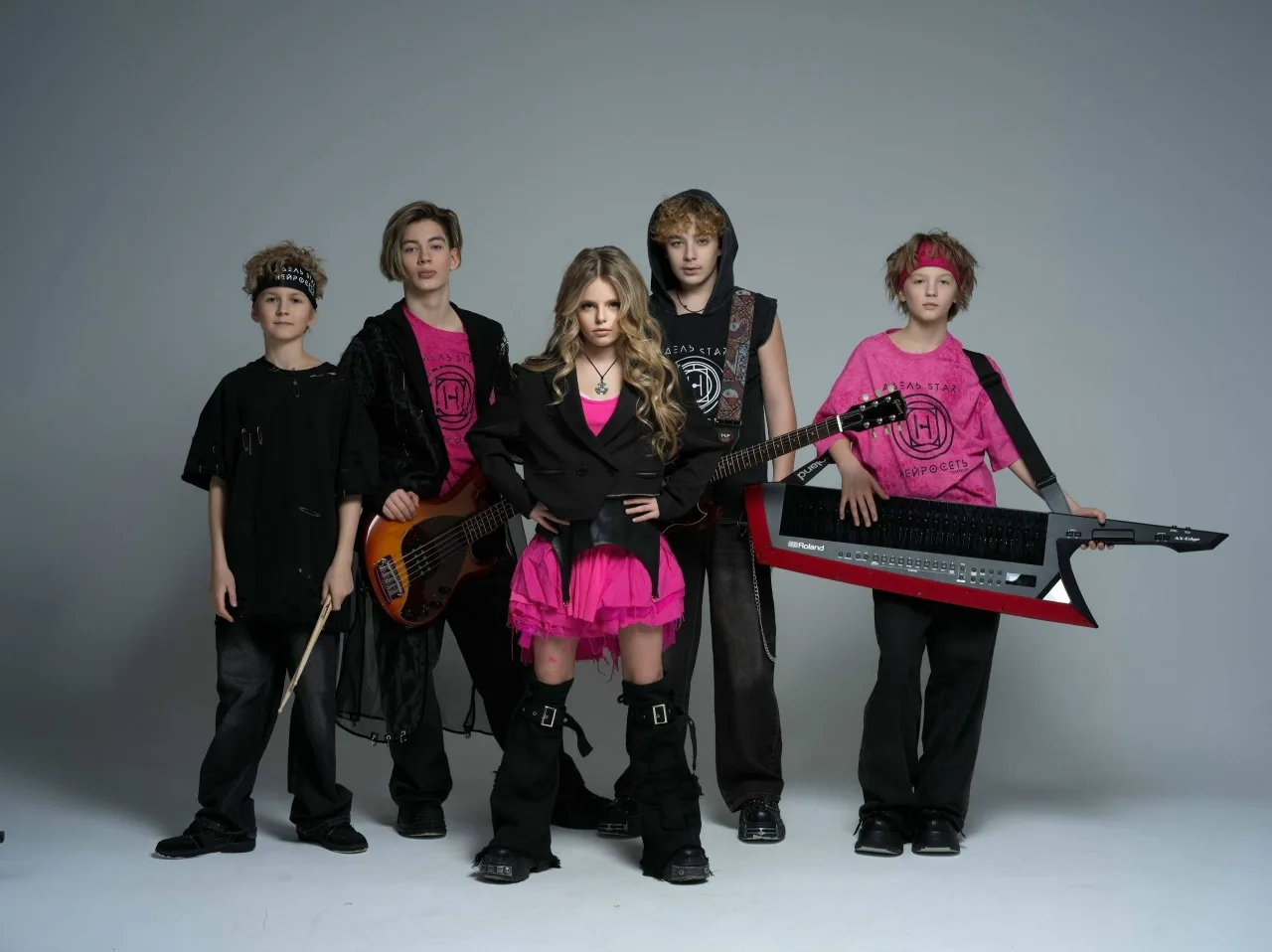 Афиша: Адель Star и Нейросеть Group в Москве 8 апреля 2026