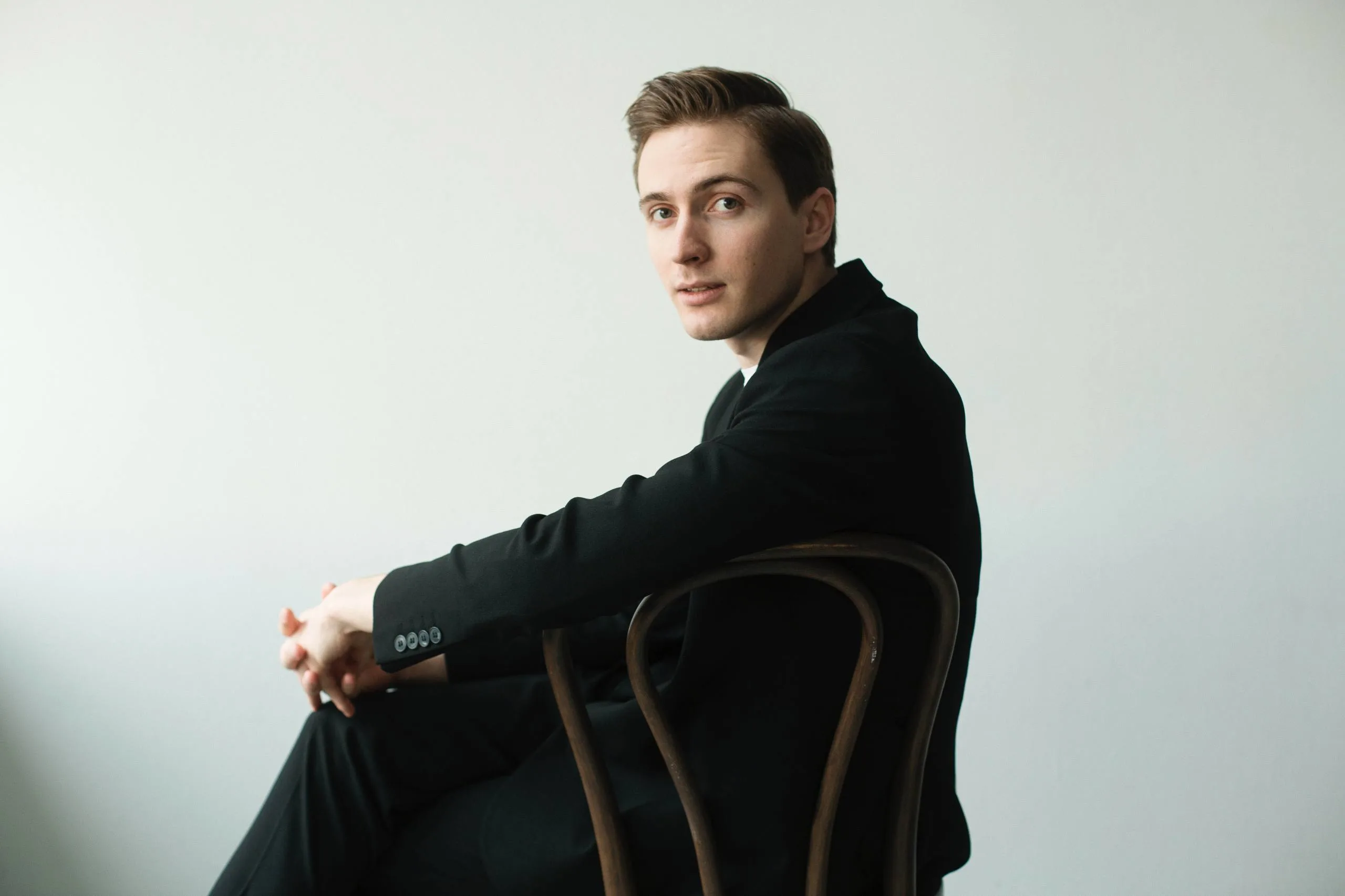 Афиша: Актёр говорит в Екатеринбурге 10 апреля 2026