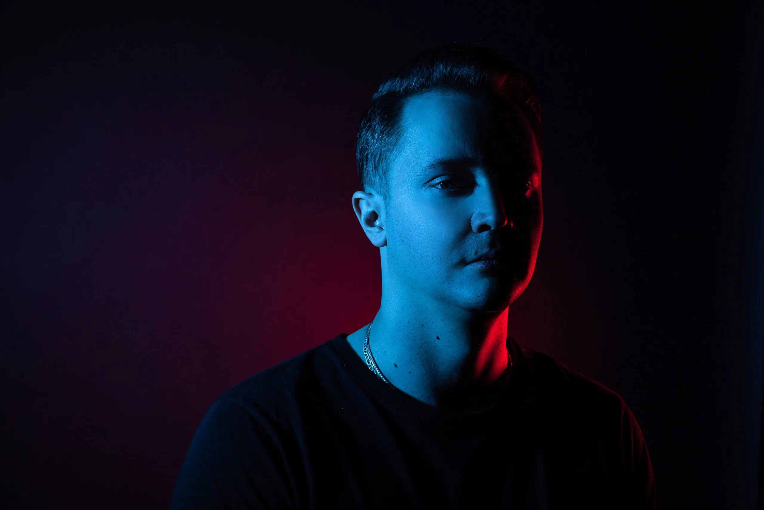 Афиша: Александр Волкодав в Санкт-Петербурге 15 апреля 2026