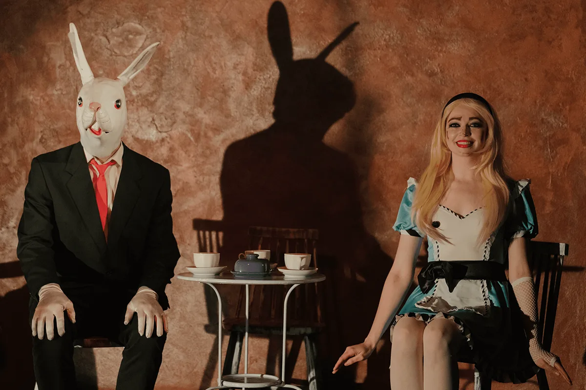 Афиша: Алиса в стране чудес в Москве 11 апреля 2026