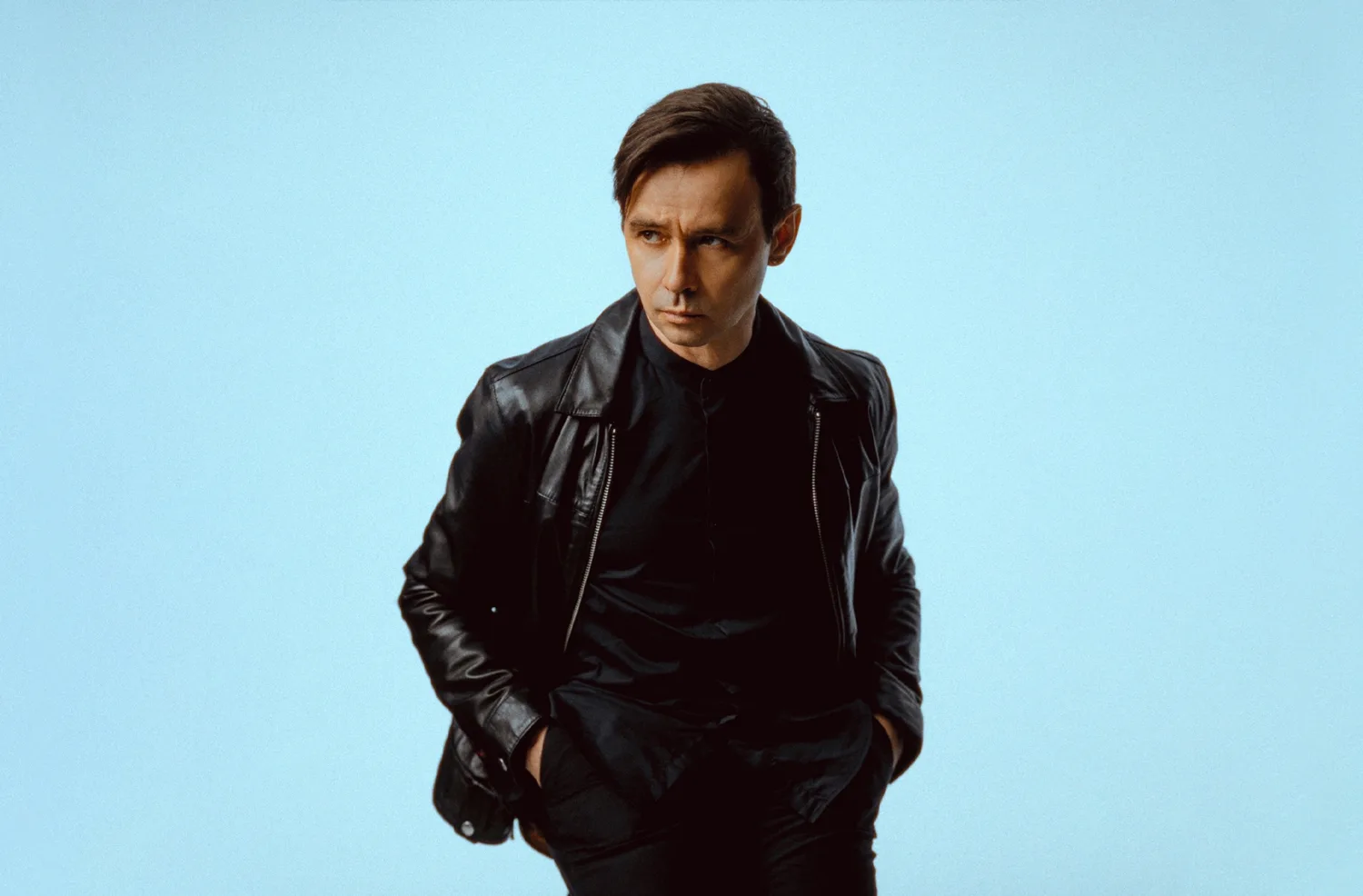 Афиша: Дельфин в Санкт-Петербурге 17 апреля 2026