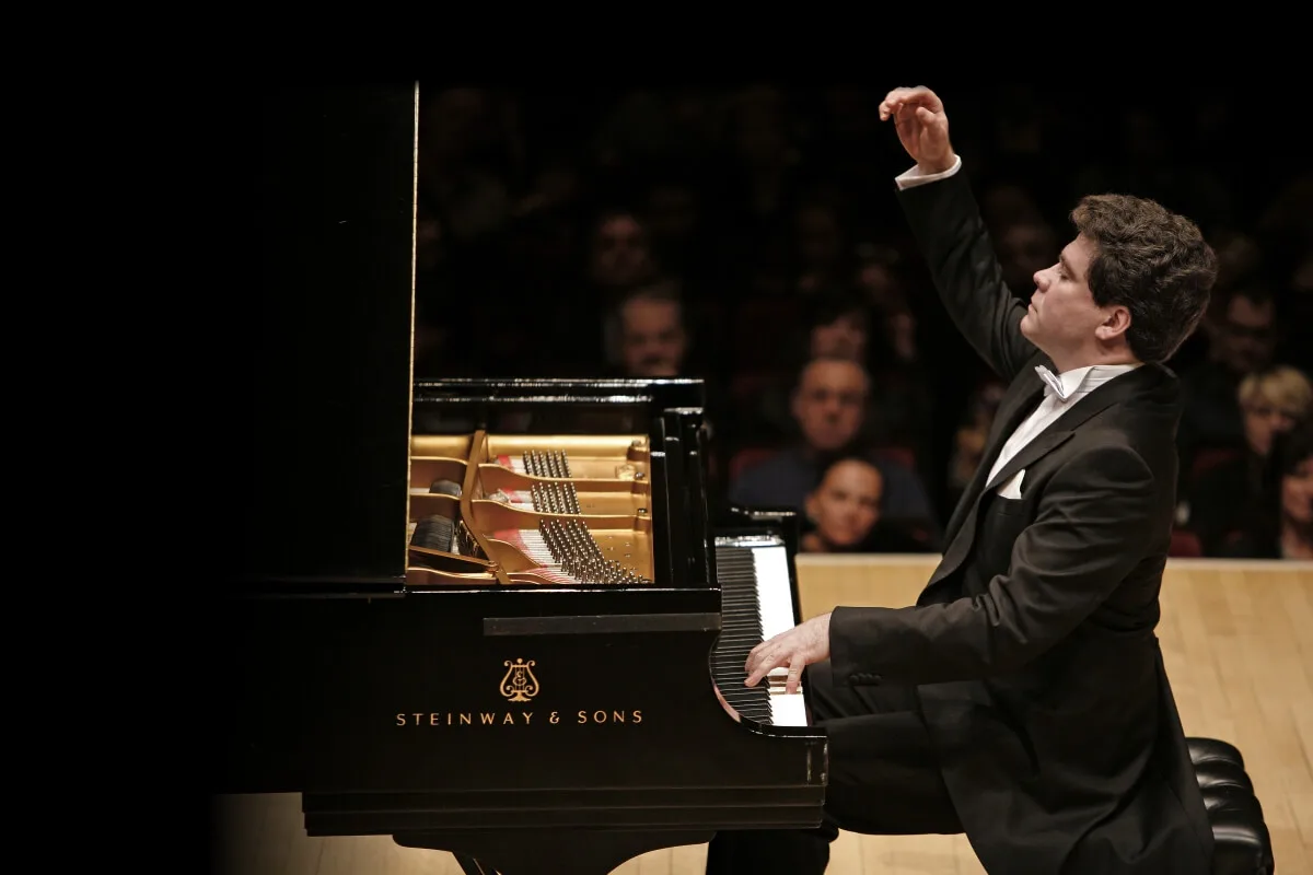 Афиша: Денис Мацуев представляет. Вечер фортепианной музыки в Челябинске 9 апреля 2026