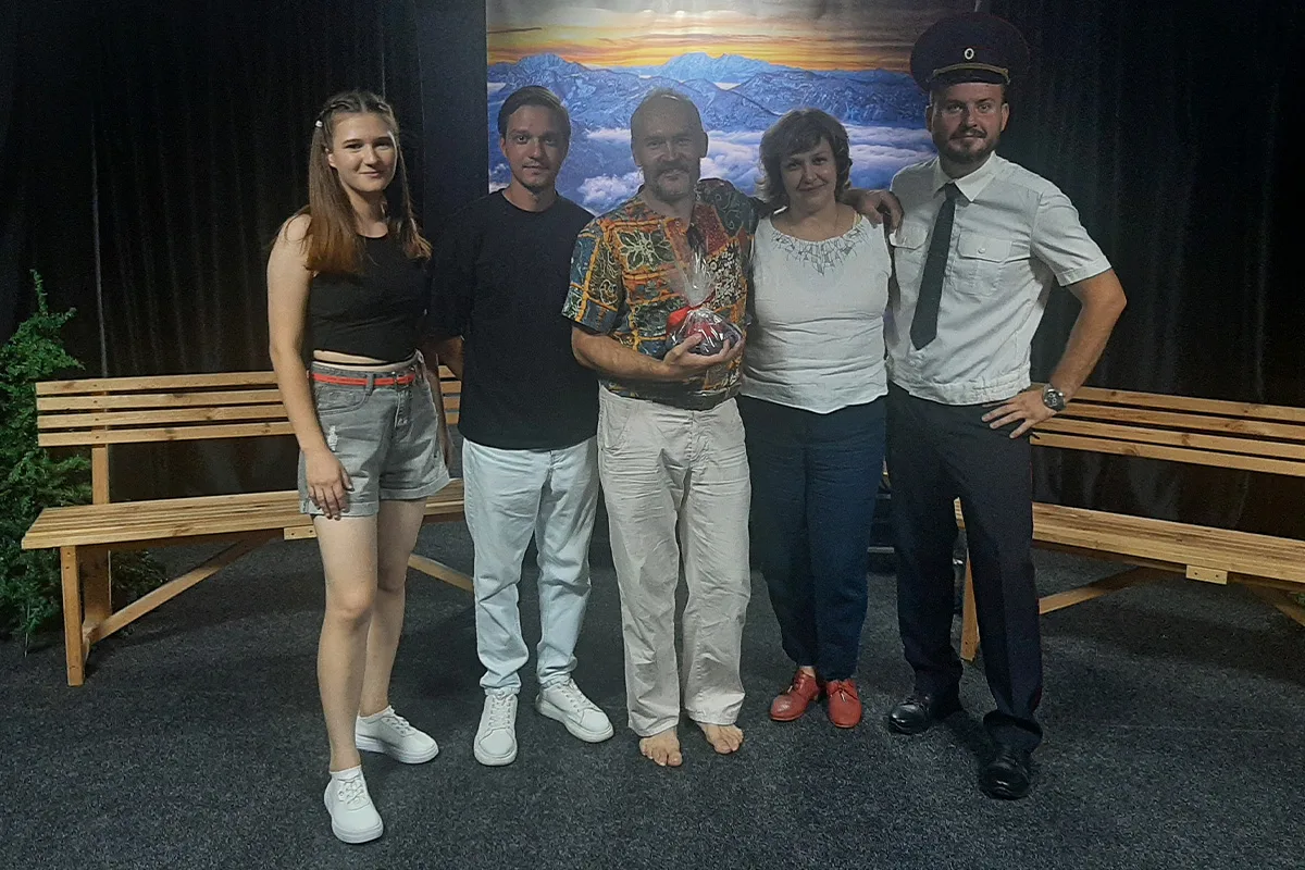 Афиша: Дипломный спектакль, или Как сделать мальчика в Краснодаре 19 апреля 2026