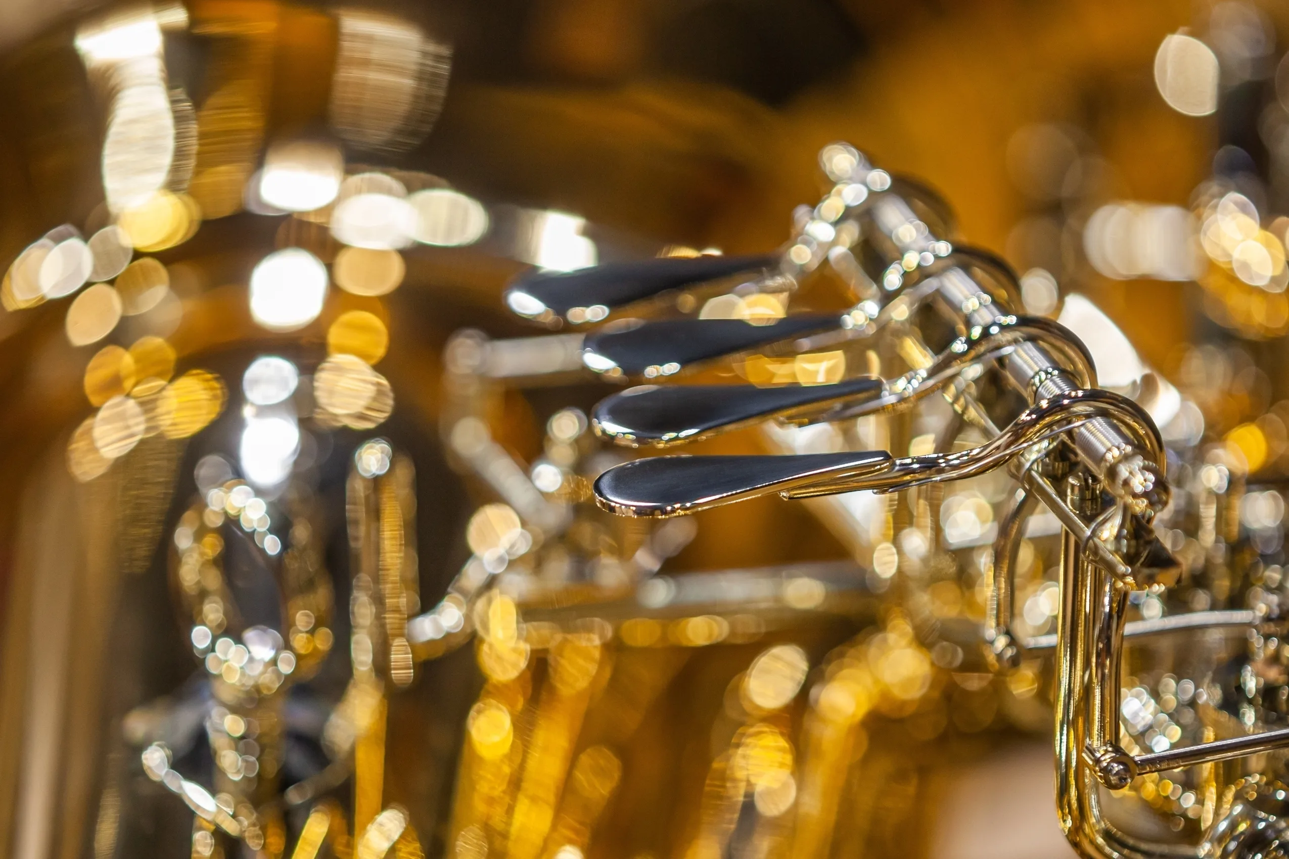 Афиша: Духовые идут в Москве 10 апреля 2026