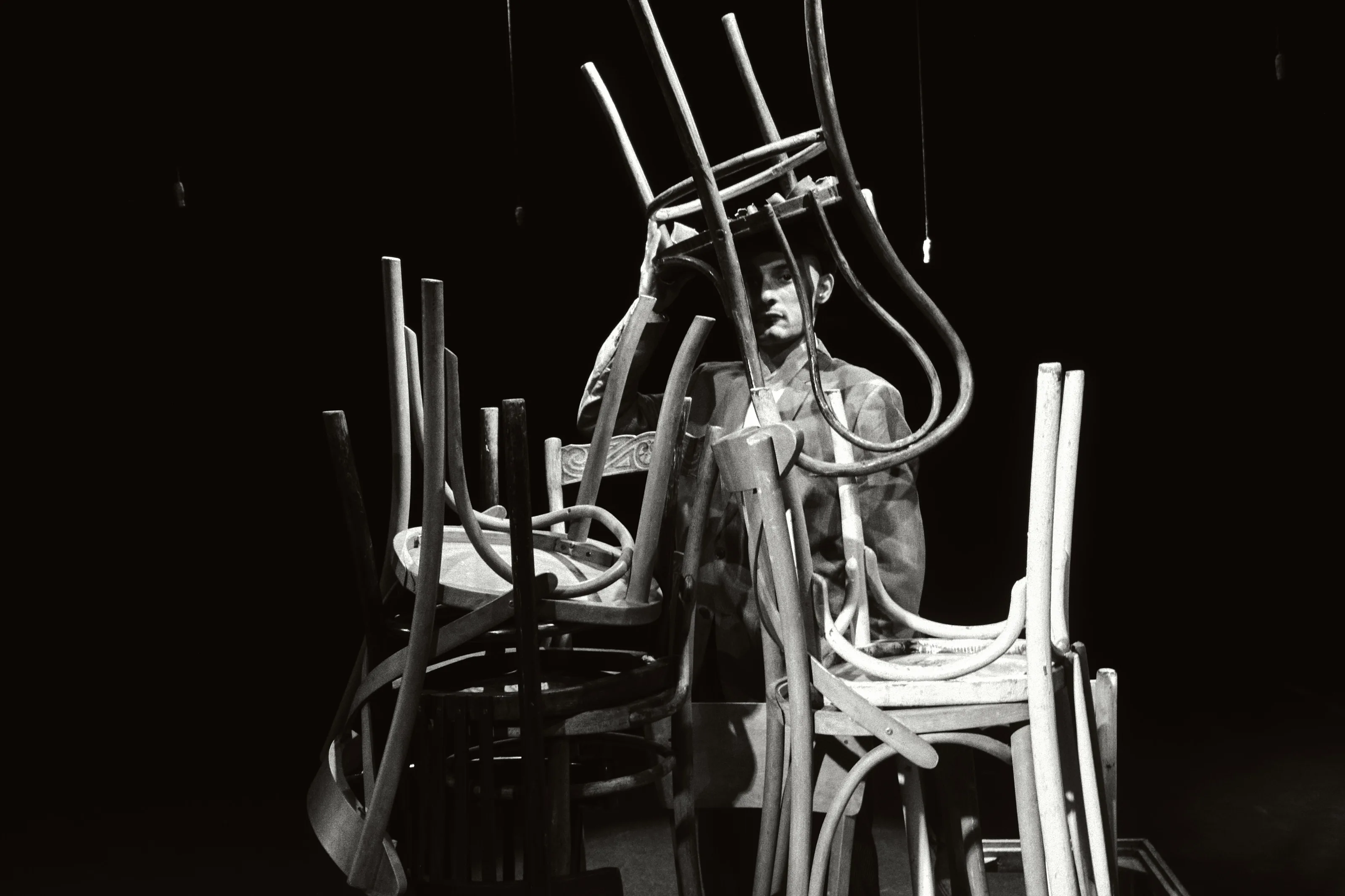 Афиша: Двенадцать стульев в Санкт-Петербурге 20 апреля 2026