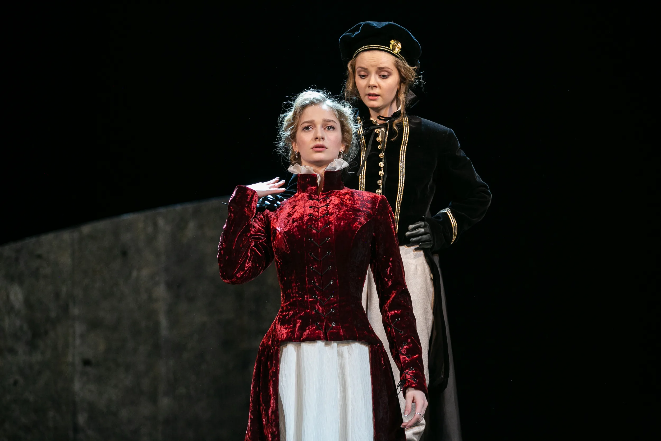 Афиша: Двенадцатая ночь в Санкт-Петербурге 23 апреля 2026