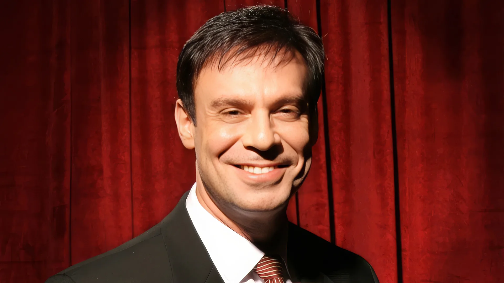 Афиша: Ефим Шифрин в Тольятти 17 апреля 2026