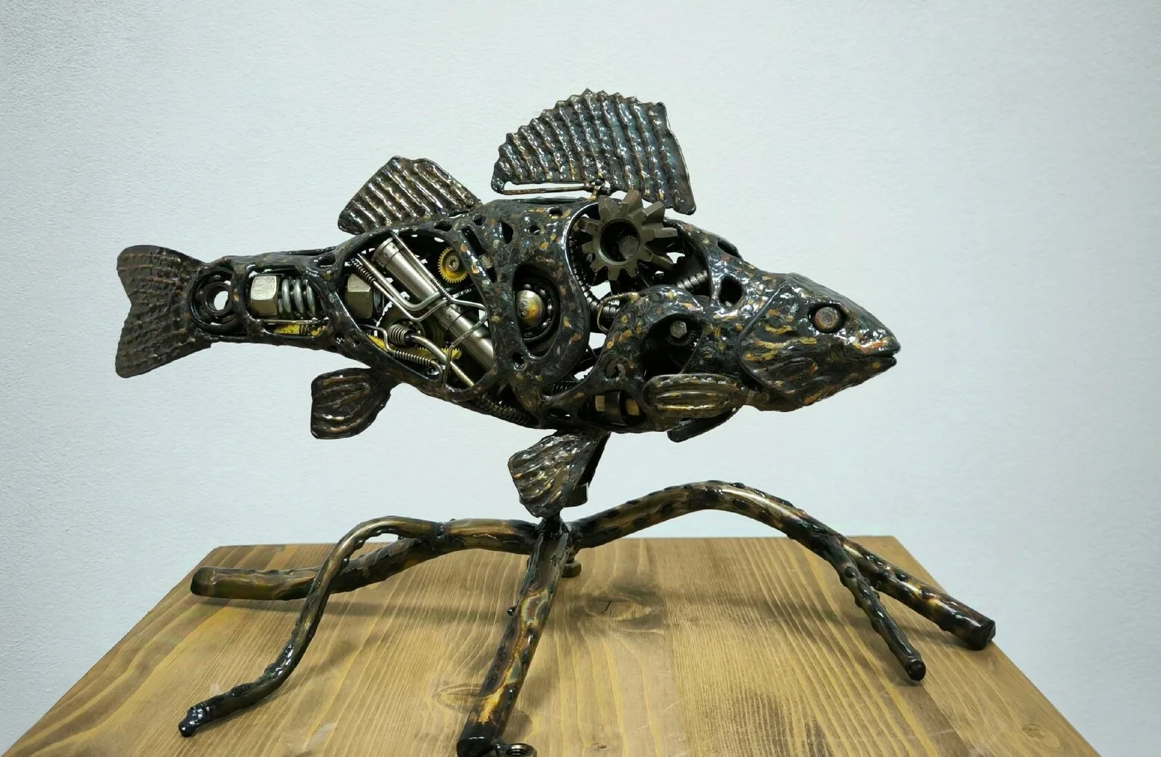 Афиша: Экскурсия в галерею художественной сварки в Тюмени 18 апреля 2026