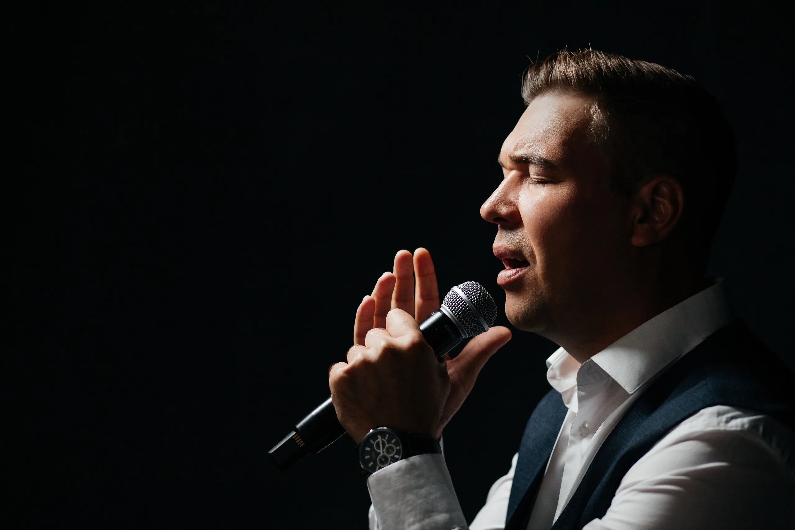 Афиша: Филюс Кагиров в Уфе 9 апреля 2026