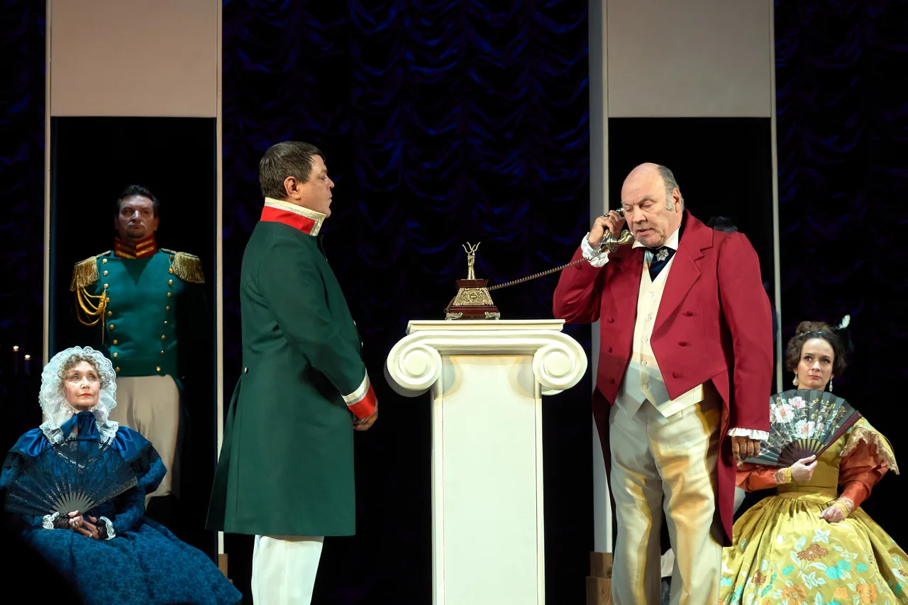 Афиша: Горе от ума в Обнинске 14 апреля 2026