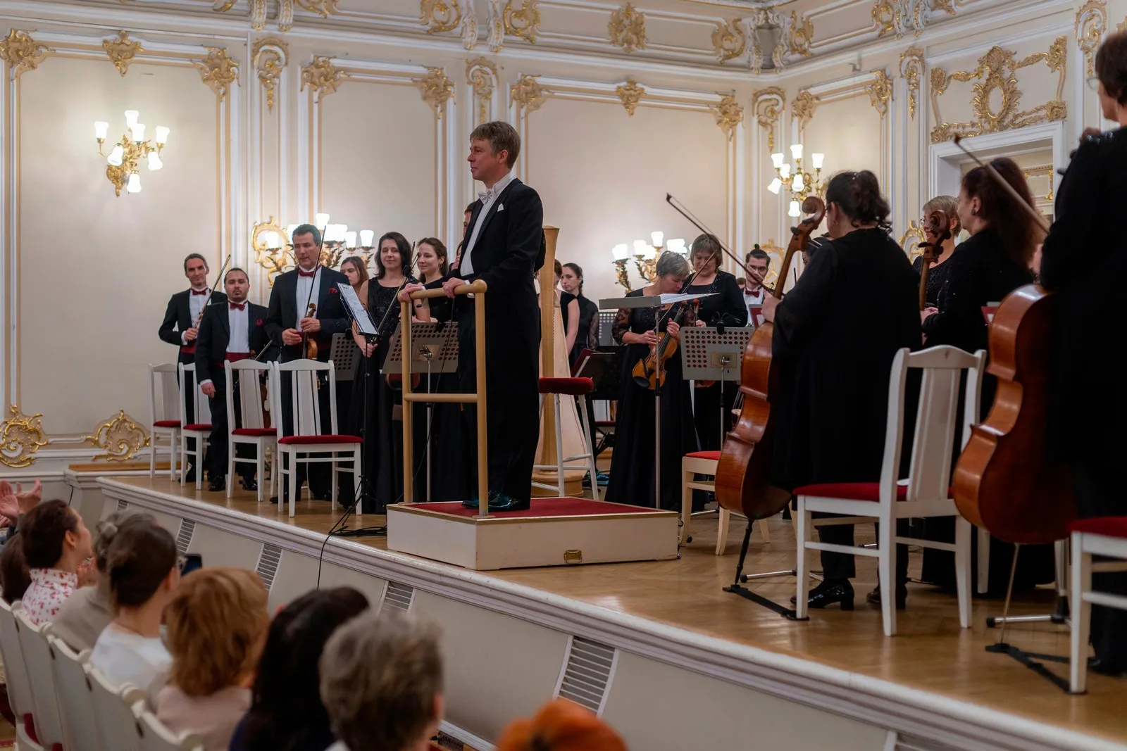 Афиша: Губернаторский симфонический. Бах, Элгар в Санкт-Петербурге 17 апреля 2026