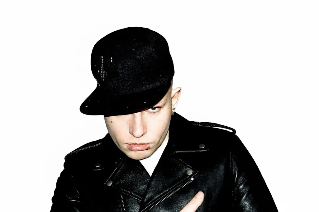 Афиша: Huzzy B в Иркутске 24 апреля 2026