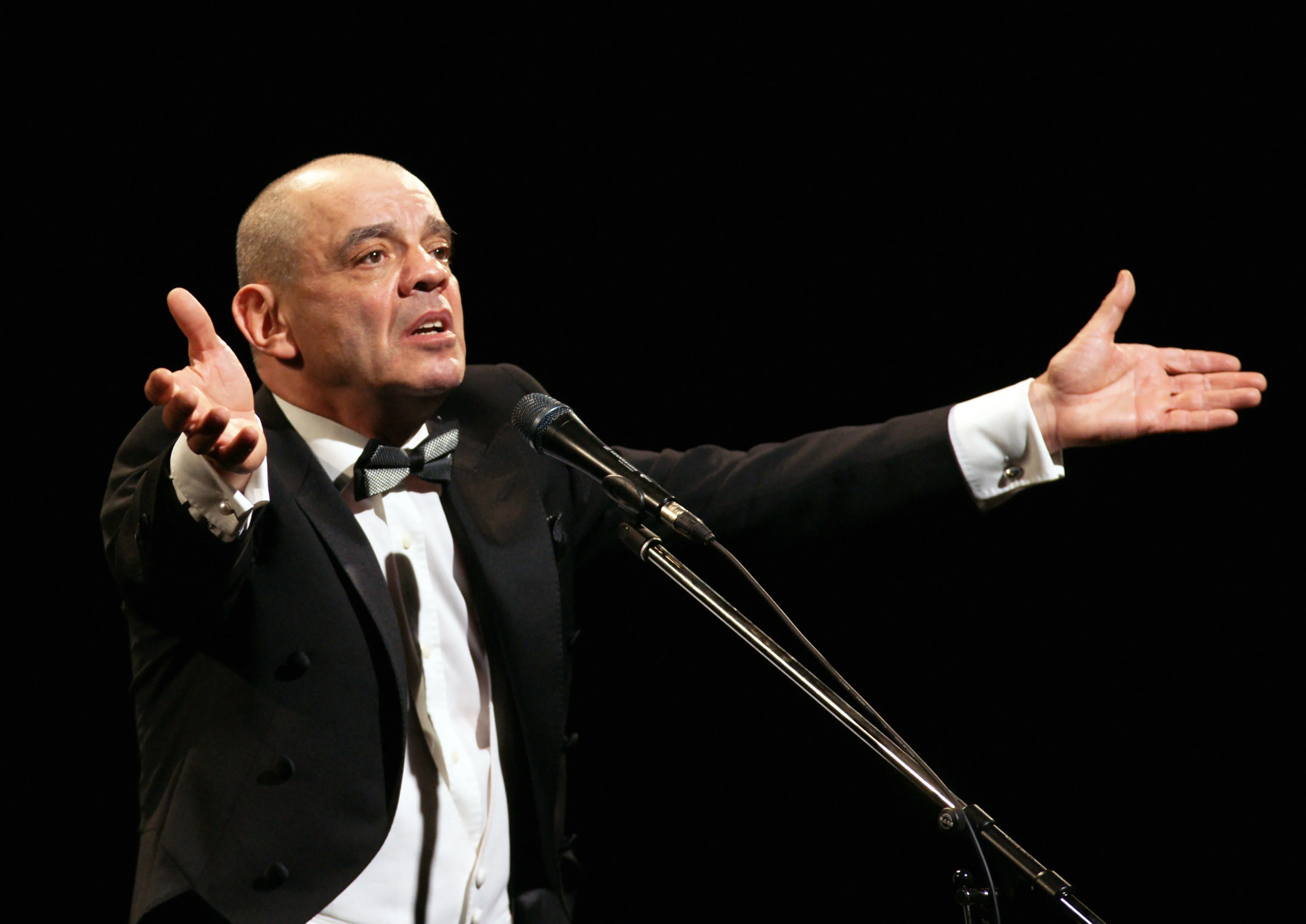 Афиша: Константин Райкин. Над балаганом небо… в Санкт-Петербурге 13 апреля 2026