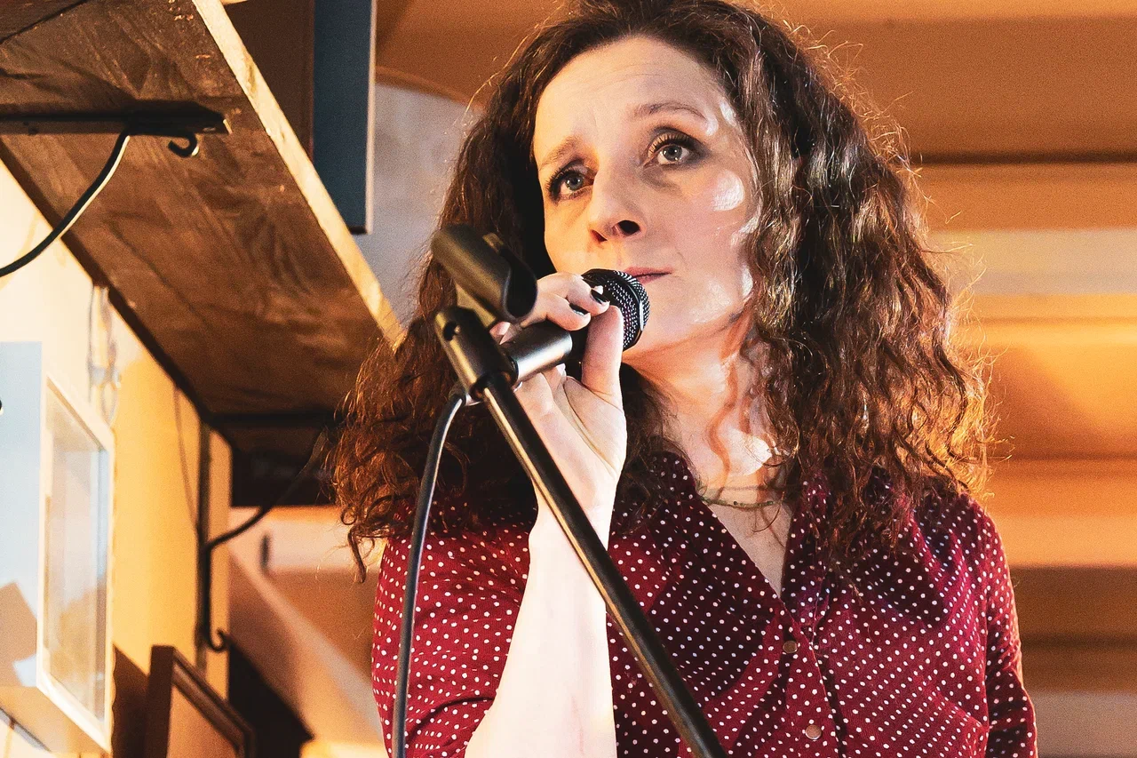 Афиша: Квартирник дочерей Сосо в Москве 8 апреля 2026