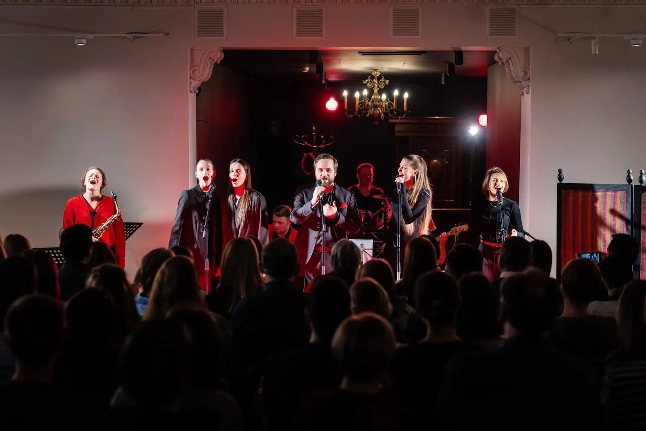 Афиша: Квартирник в Маяке в Москве 18 апреля 2026