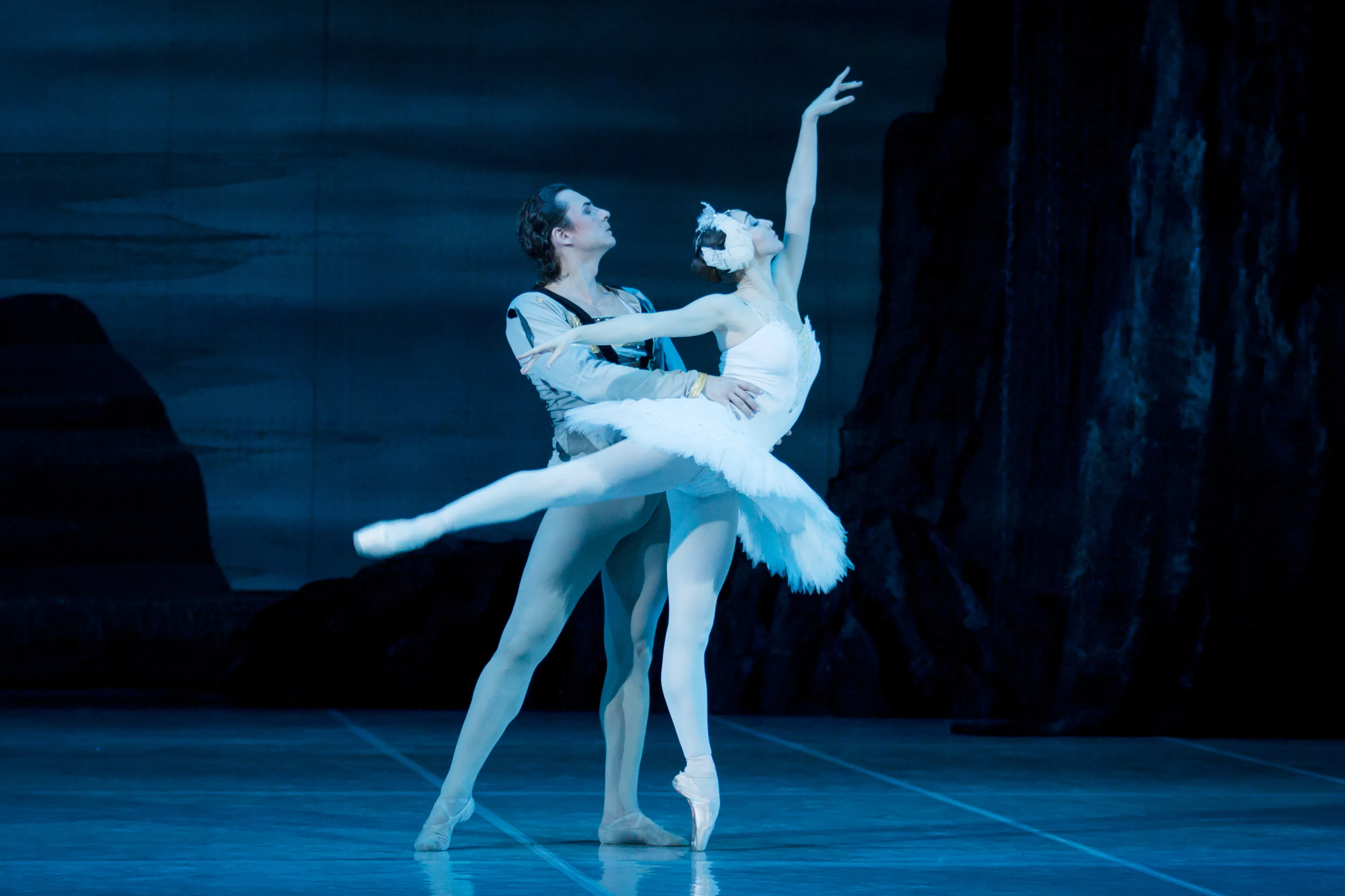 Афиша: Лебединое озеро в Краснодаре 19 апреля 2026