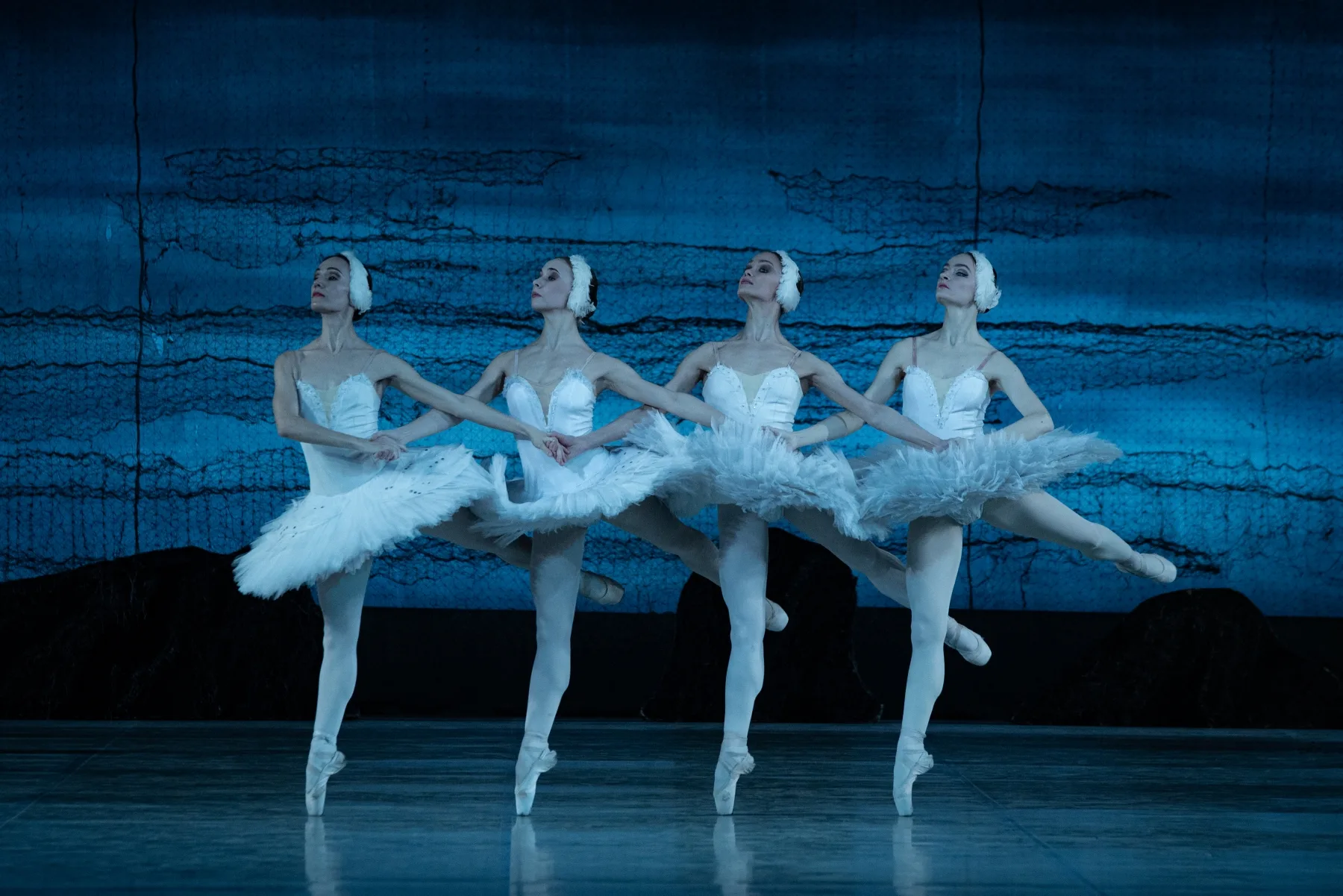 Афиша: Лебединое озеро в Уфе 10 апреля 2026