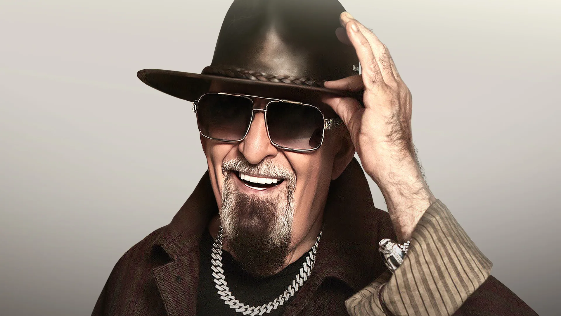 Афиша: Михаил Шуфутинский в Санкт-Петербурге 13 апреля 2026