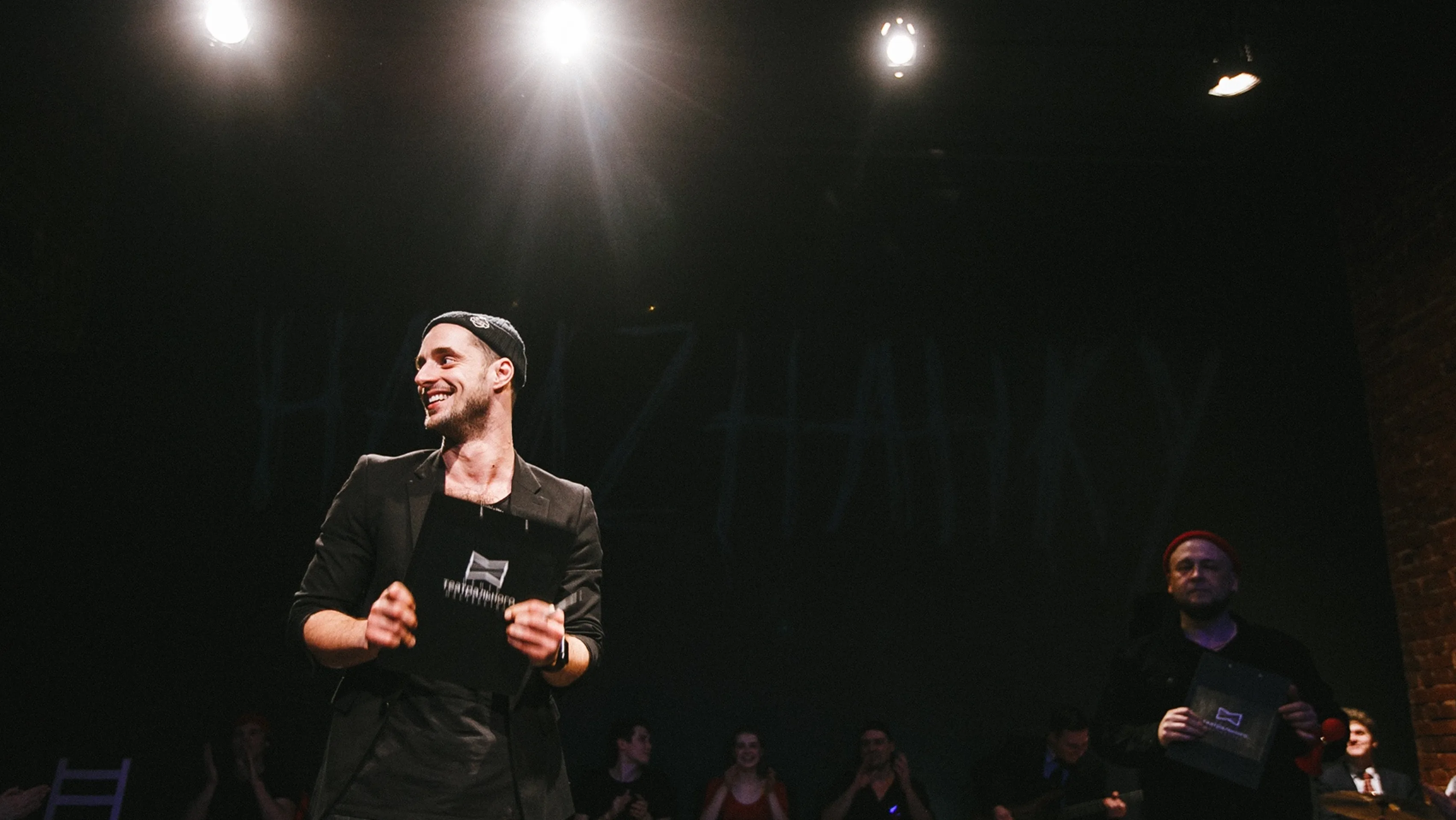 Афиша: Наизнанку — вечер актёрской импровизации в Нижнем Новгороде 13 апреля 2026