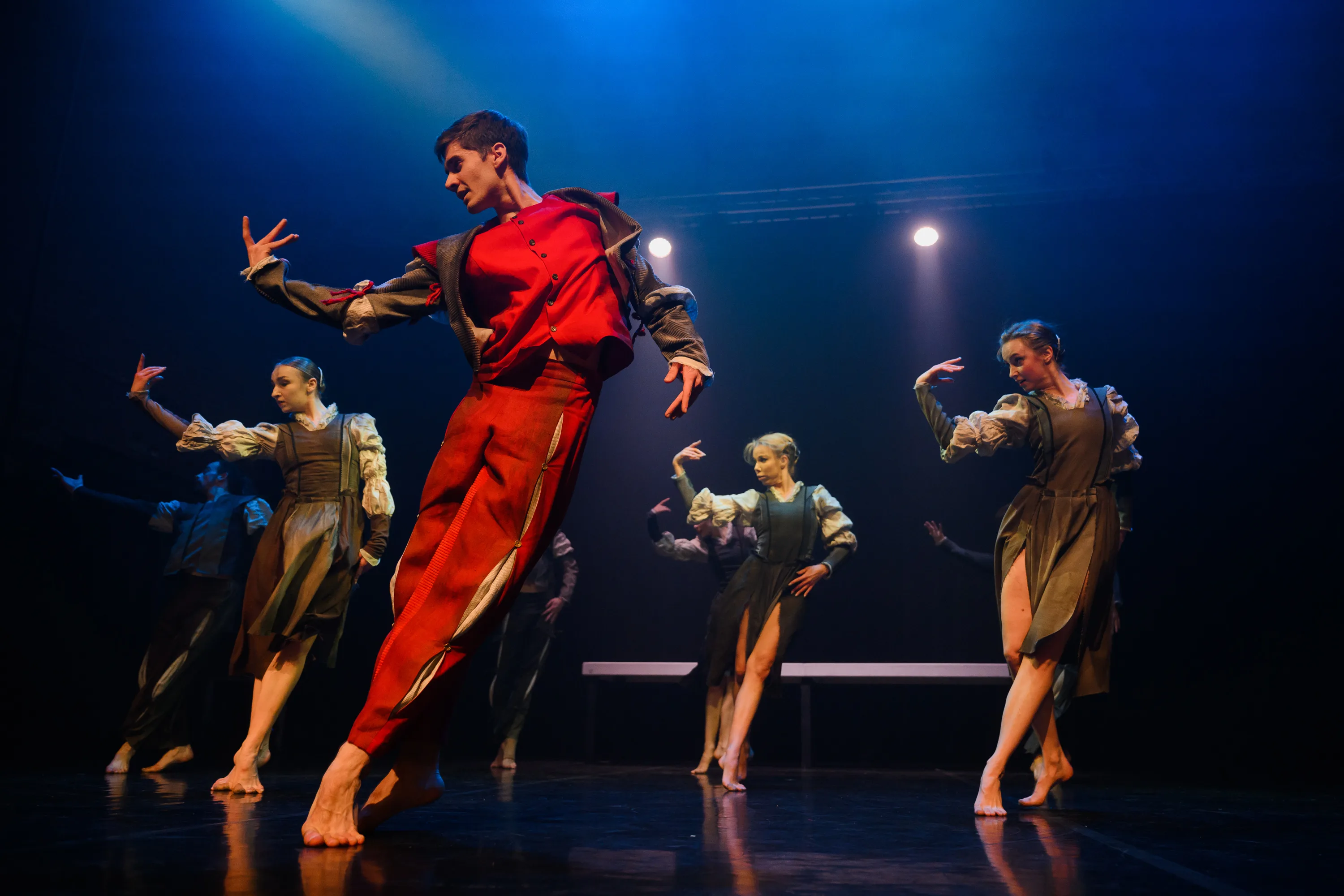 Афиша: О принце и нищем в Перми 25 апреля 2026