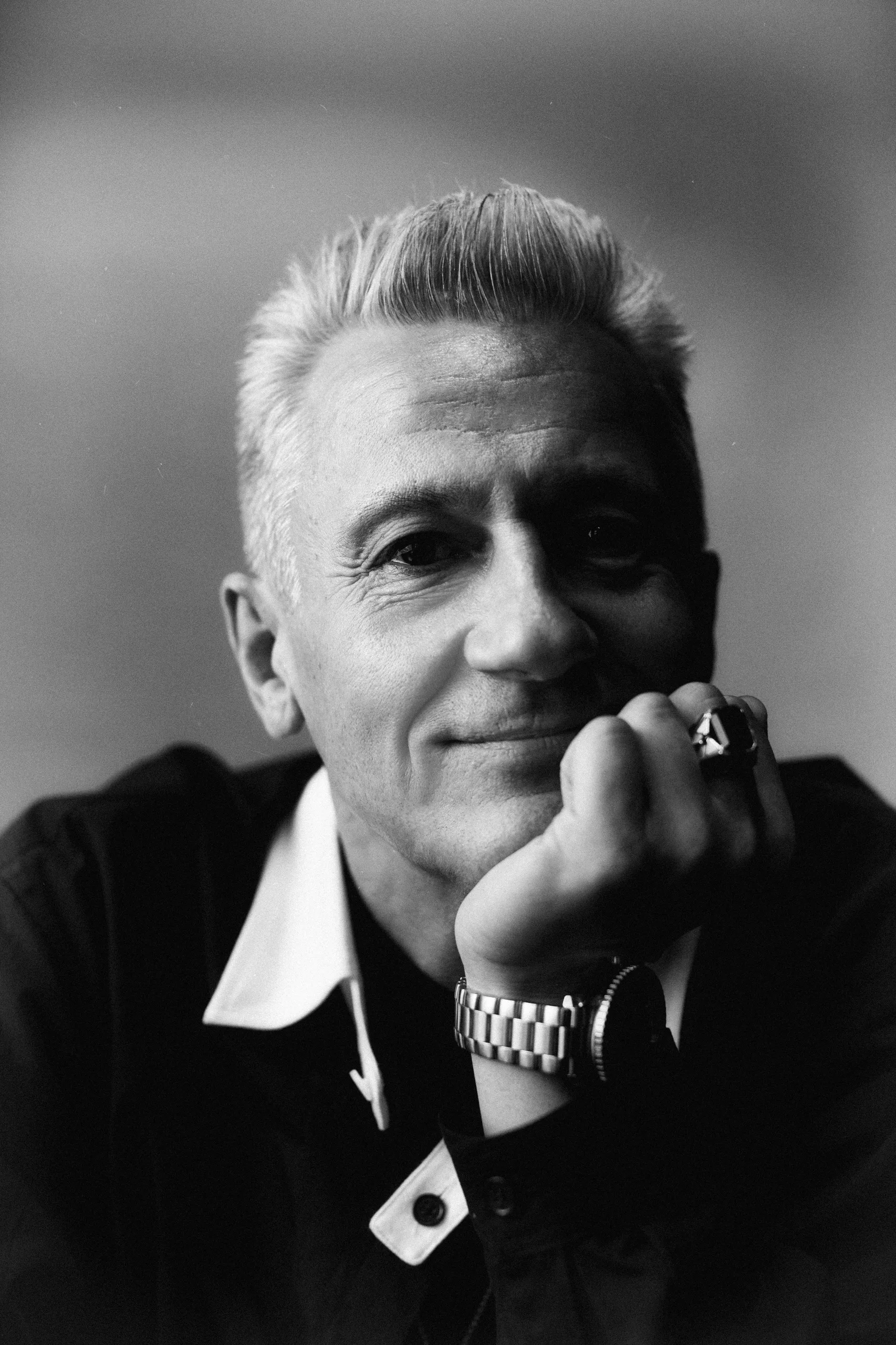 Афиша: ОМ. Спектакль-интервью в Москве 24 апреля 2026