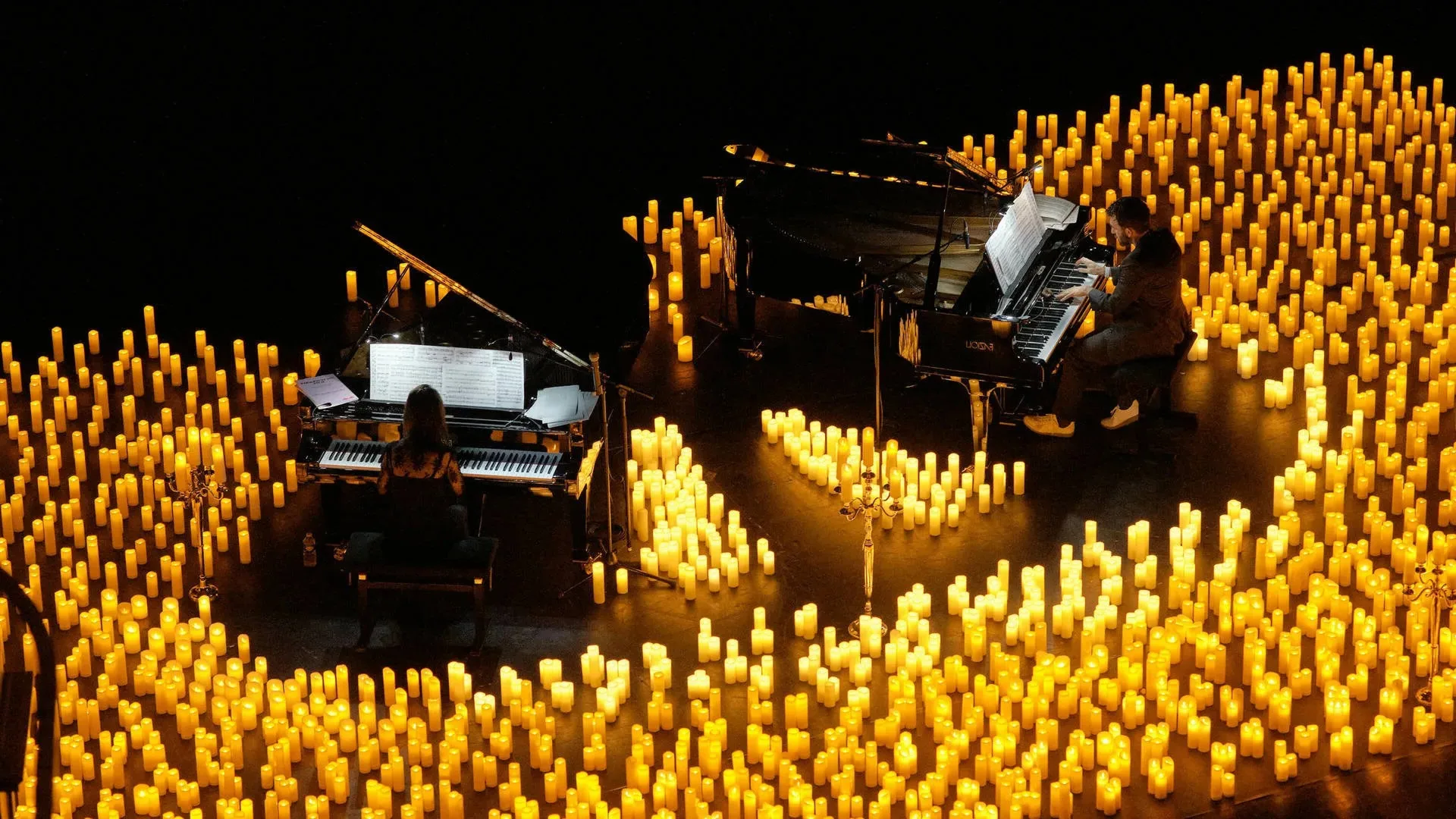 Афиша: Оркестр при свечах. Главная музыка столетия в Симферополи 8 апреля 2026