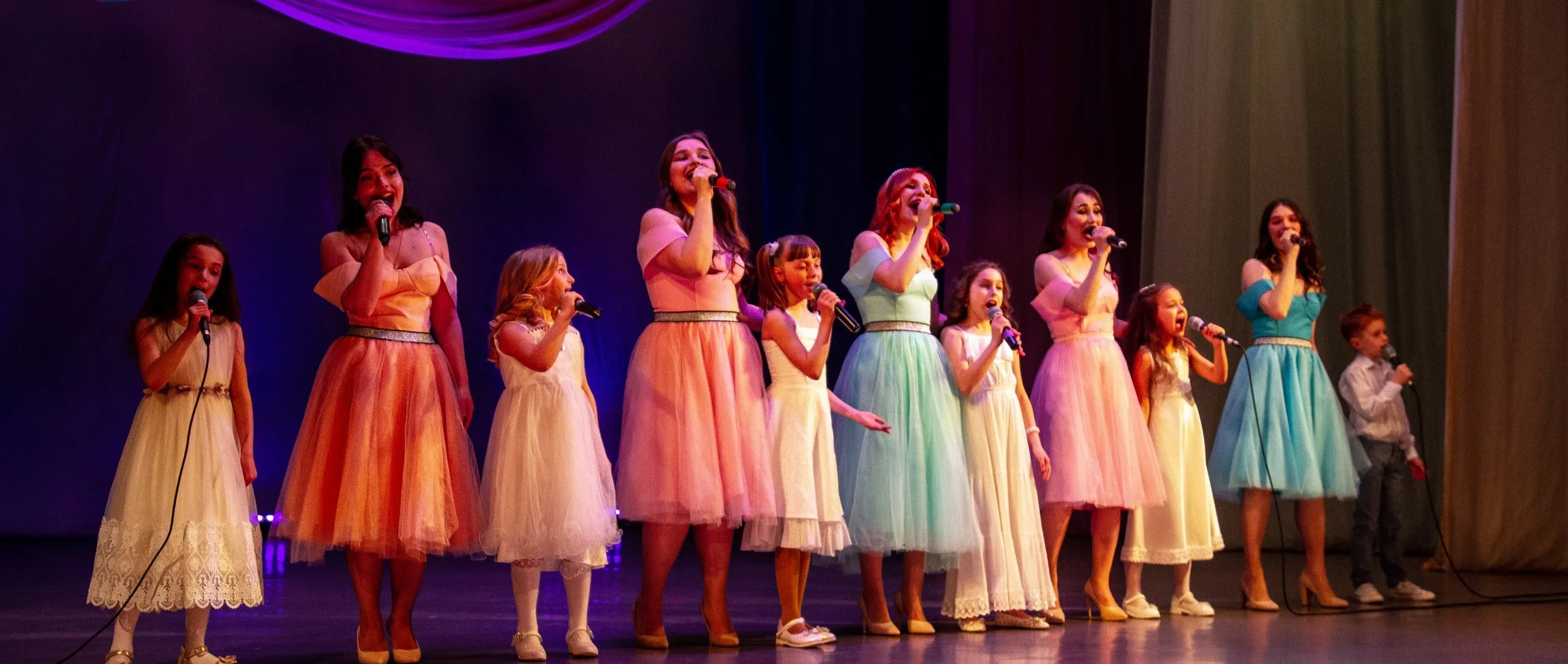 Афиша: Отчётный концерт ансамбля «Серебряные нотки» в Кирове 11 апреля 2026