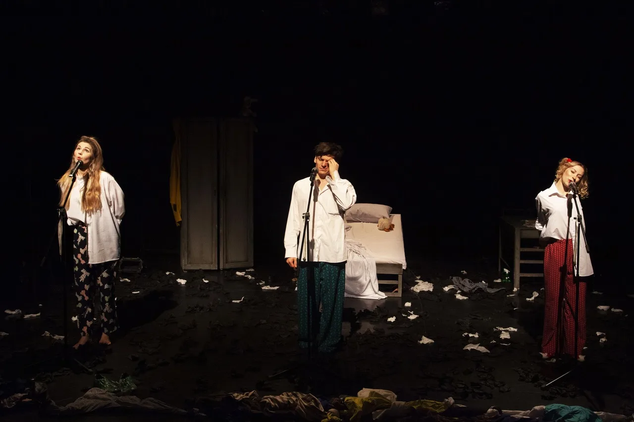 Афиша: Пчела в голове в Ростове-на-Дону 18 апреля 2026