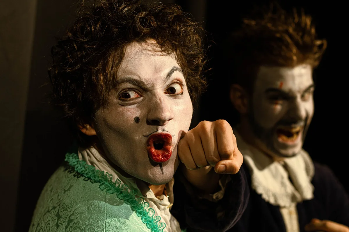 Афиша: Плутни Скапена в Москве 16 апреля 2026