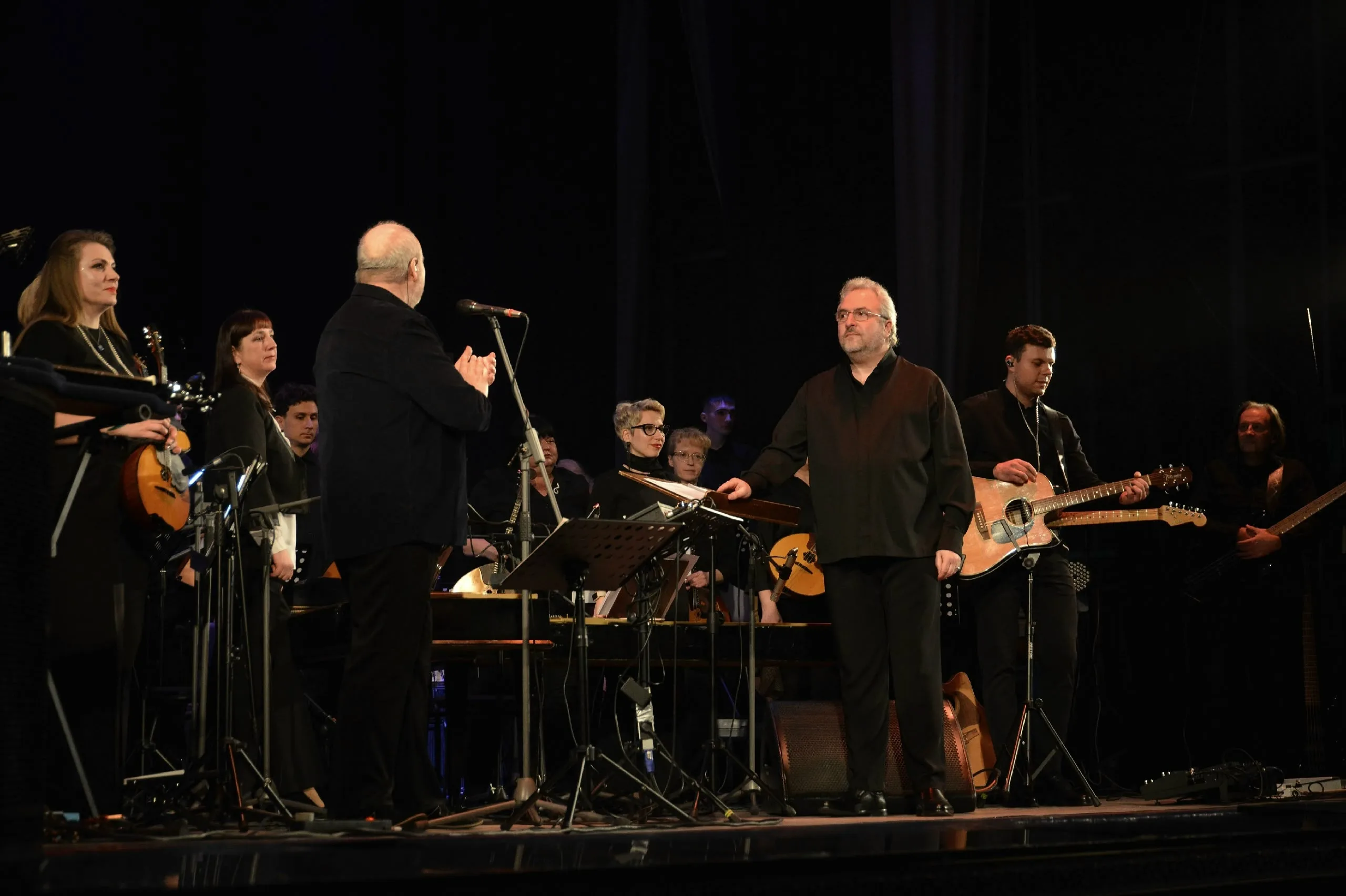 Афиша: Плыл апрель чудесной песней в Смоленске 11 апреля 2026